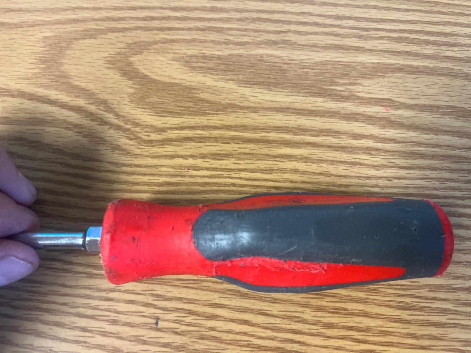 SNAP ON SHD4 -RED/GRAY COMFORT GRIP HANDLE 1/4 FLAT BLADE 8.75″ LONG LOT#45