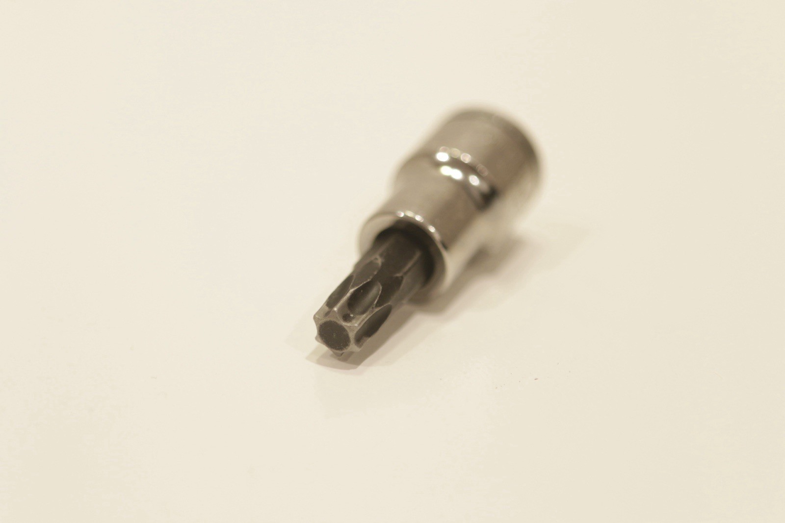 Blue-Point Tools BLPT3845 T45 Torx Bit Socket Driver 3/8″ Drive Chrome