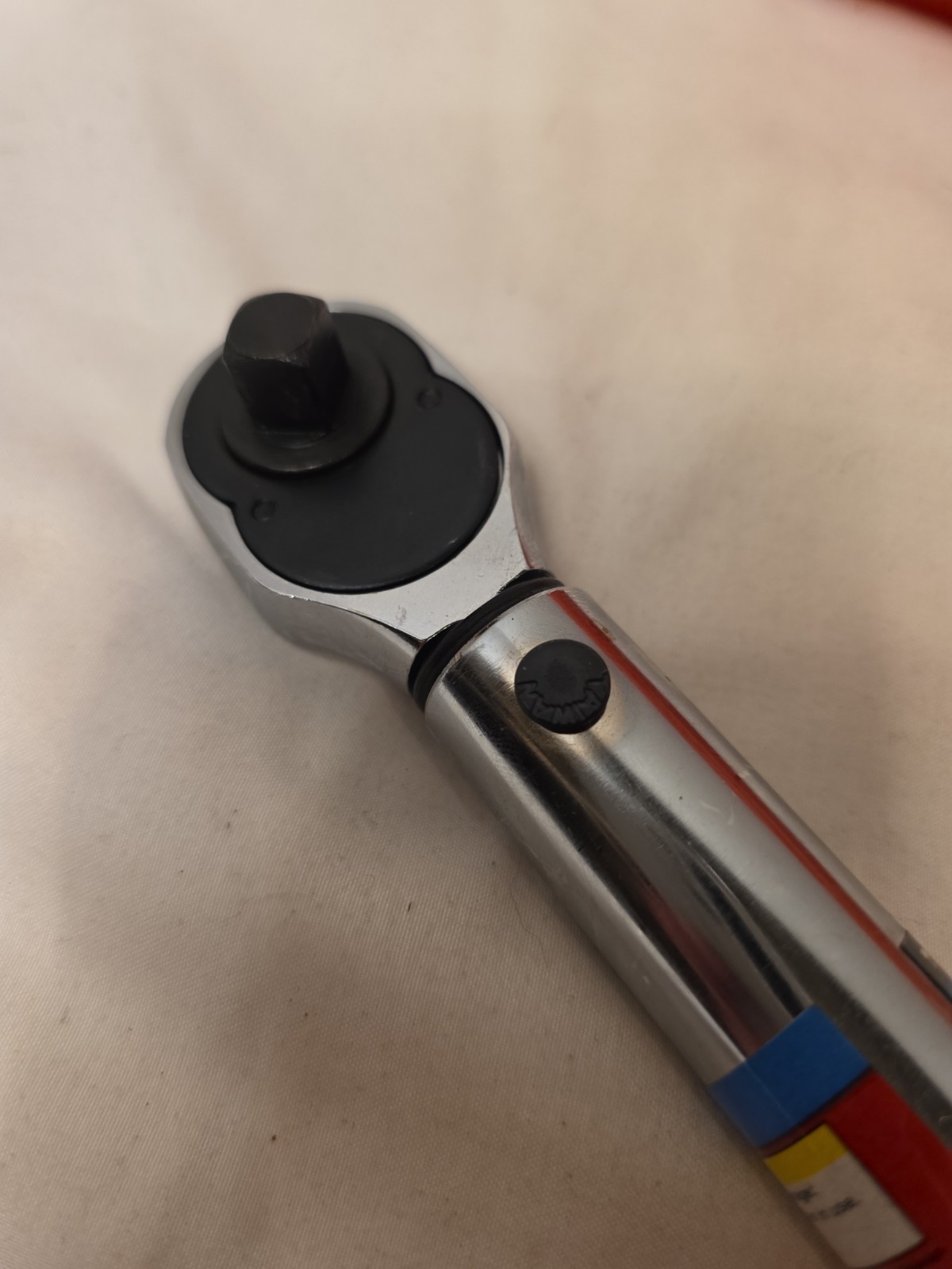 Pittsburgh Tools CLICK TYPE Torque Wrench with Case 3/8″ Drive Brand New