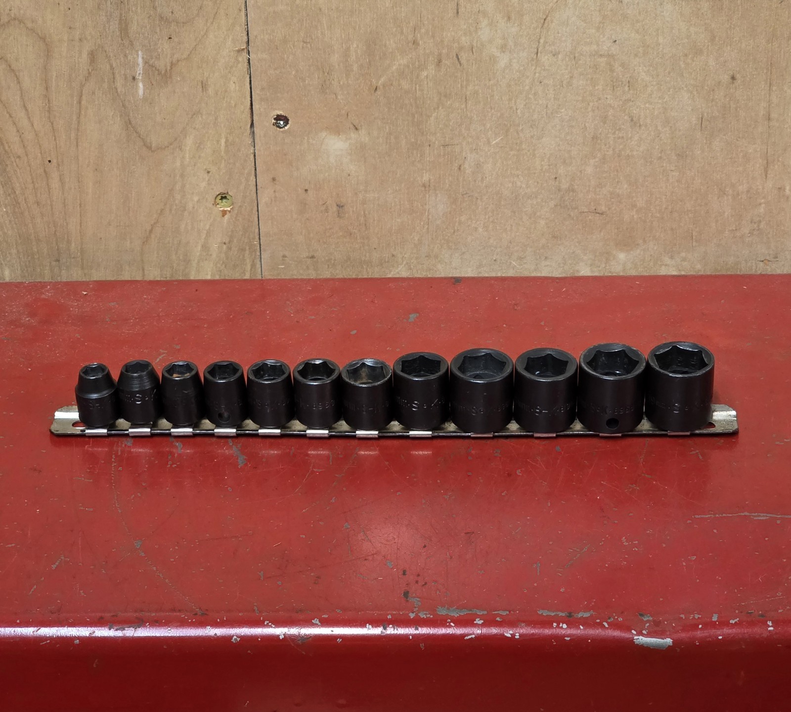 SK Tools 3/8″ Dr 12pc Metric Impact Shallow Socket Set 6pt 8mm -19mm USA