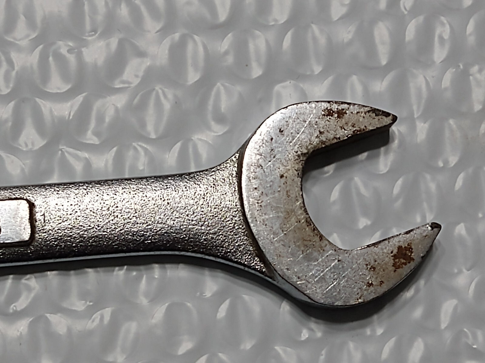 CRAFTSMAN VV44508, 17MM x 19MM OPEN END WRENCH, 8.6″ LONG.