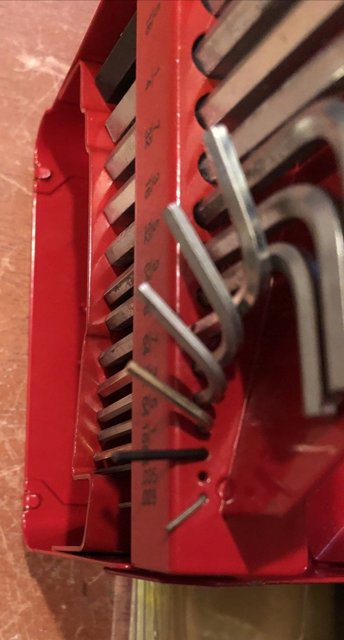Snap-on Tools USA SAE Hex Red Metal Case Only 10 wrenches are SnapOn