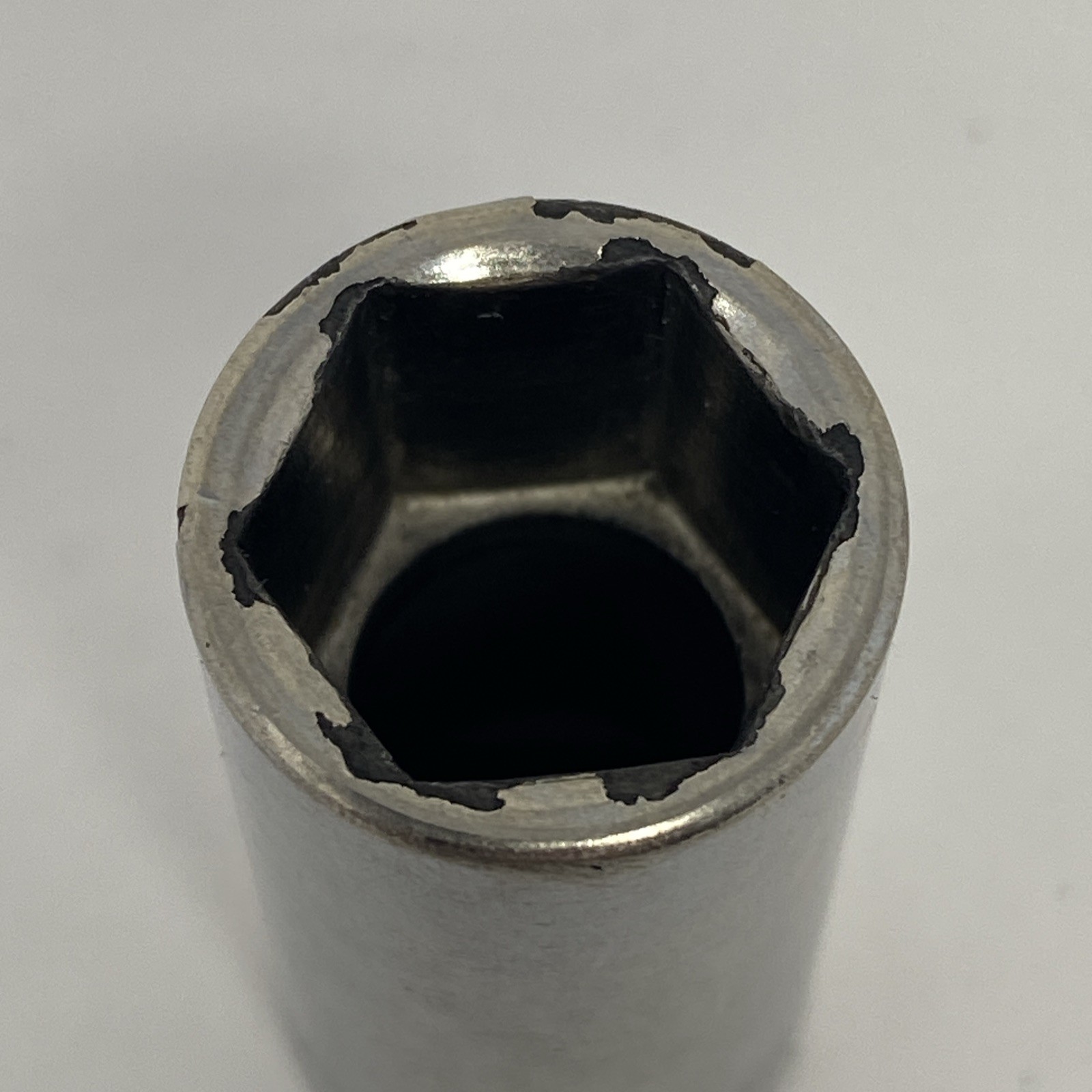 Matco Silver Eagle Tools BD186SE 9/16″ SAE Deep Socket 3/8″ Drive 6 Point