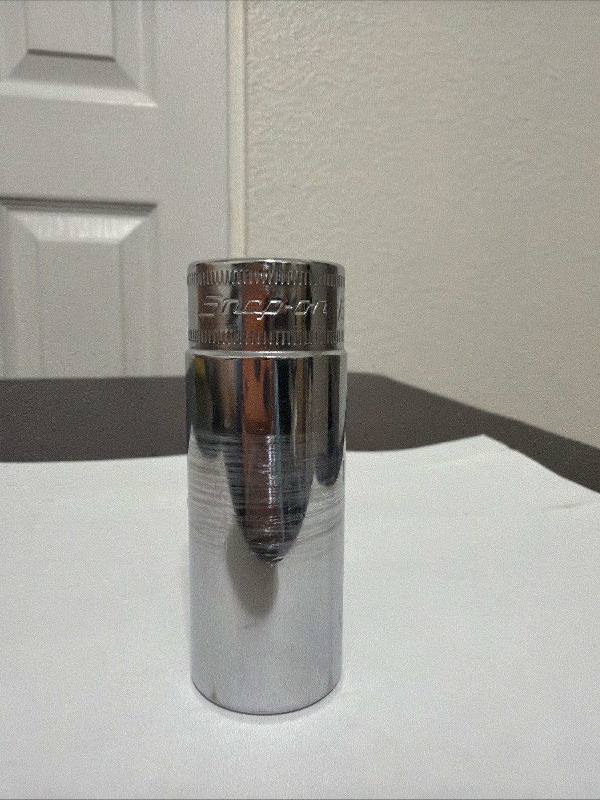 Snap-on 3/8″ Drive 6-Point Metric 19 mm Flank Drive Deep Socket SFSM19