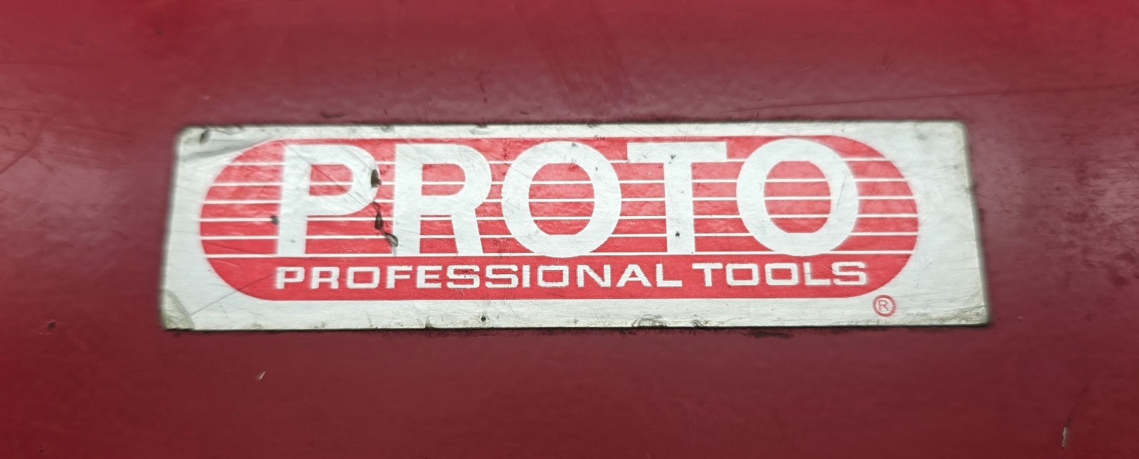 Proto J47118 USA 25 Pc 1/4″ Drive SAE 12 Point Socket Set w/ Metal Case Complete