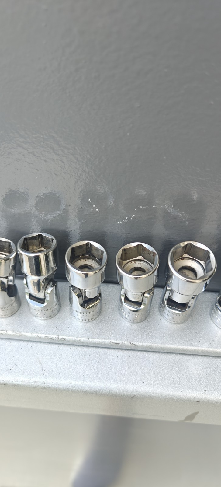 Snap On FSUM 12Pc 6Pt Metric 3/8″ Dr Universal Swivel Socket Set 8-22MM