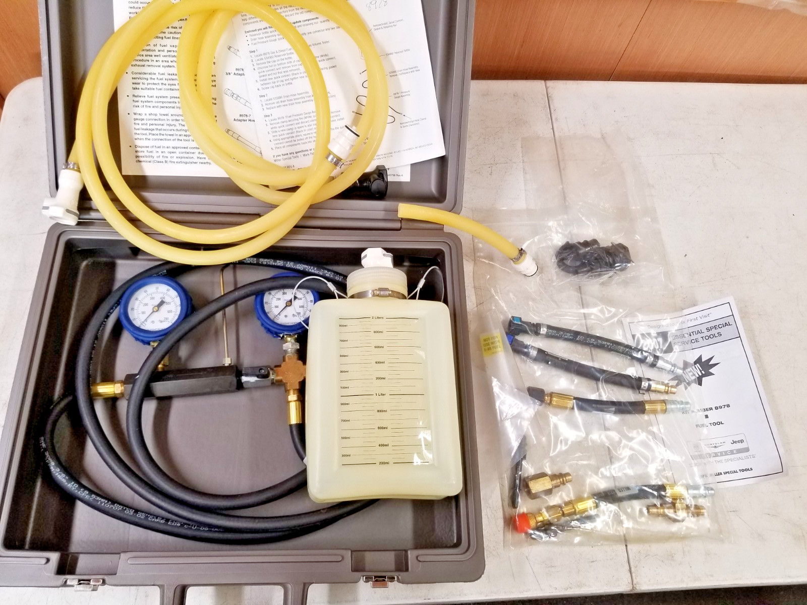 * Miller Tools 8978 Gas & Diesel Fuel Pressure Decay Volume Tester Kit COMPLETE