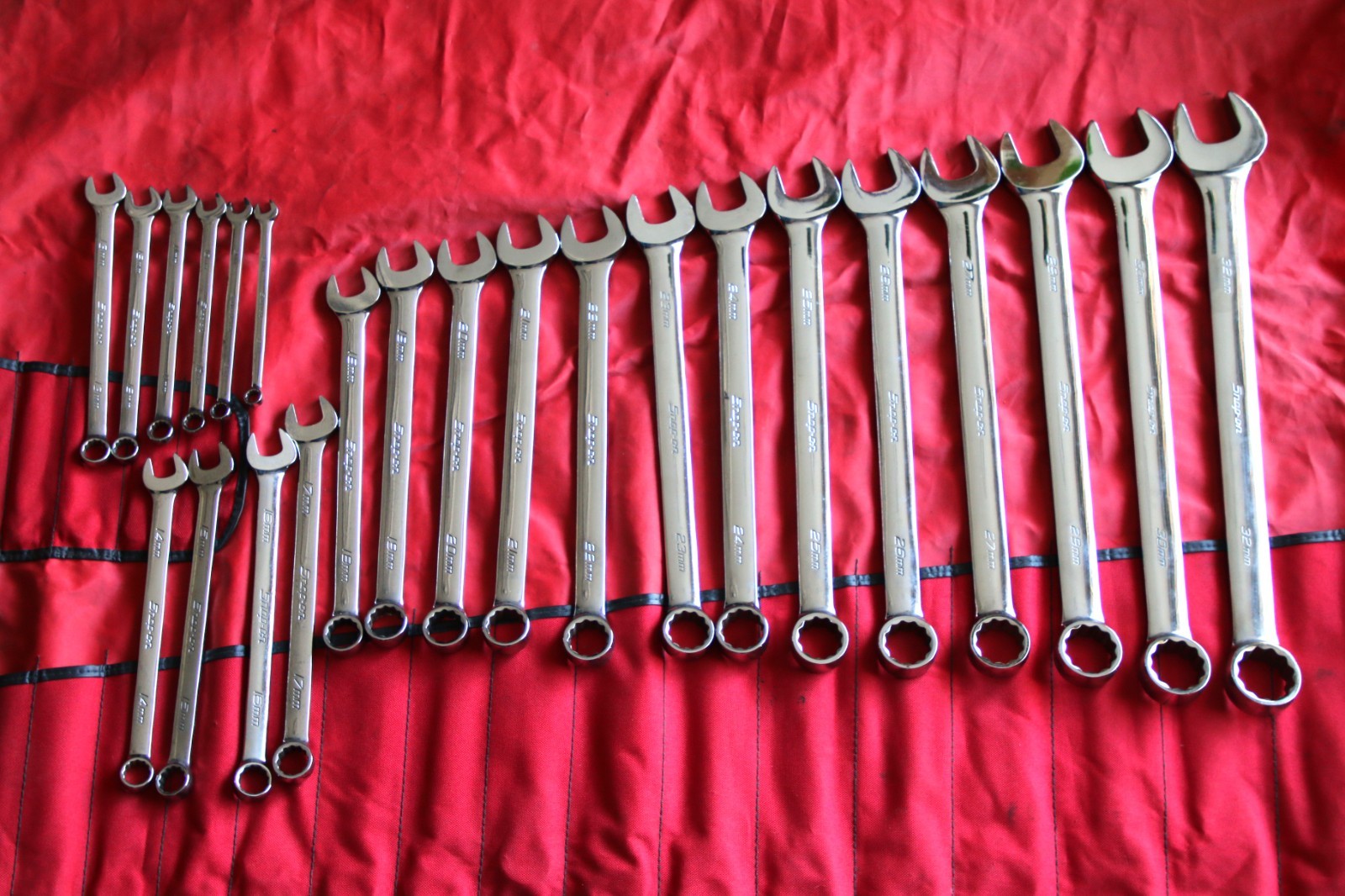 Snap-on OEXM SERIES 23 Piece 8mm-32mm Combination Wrench Set