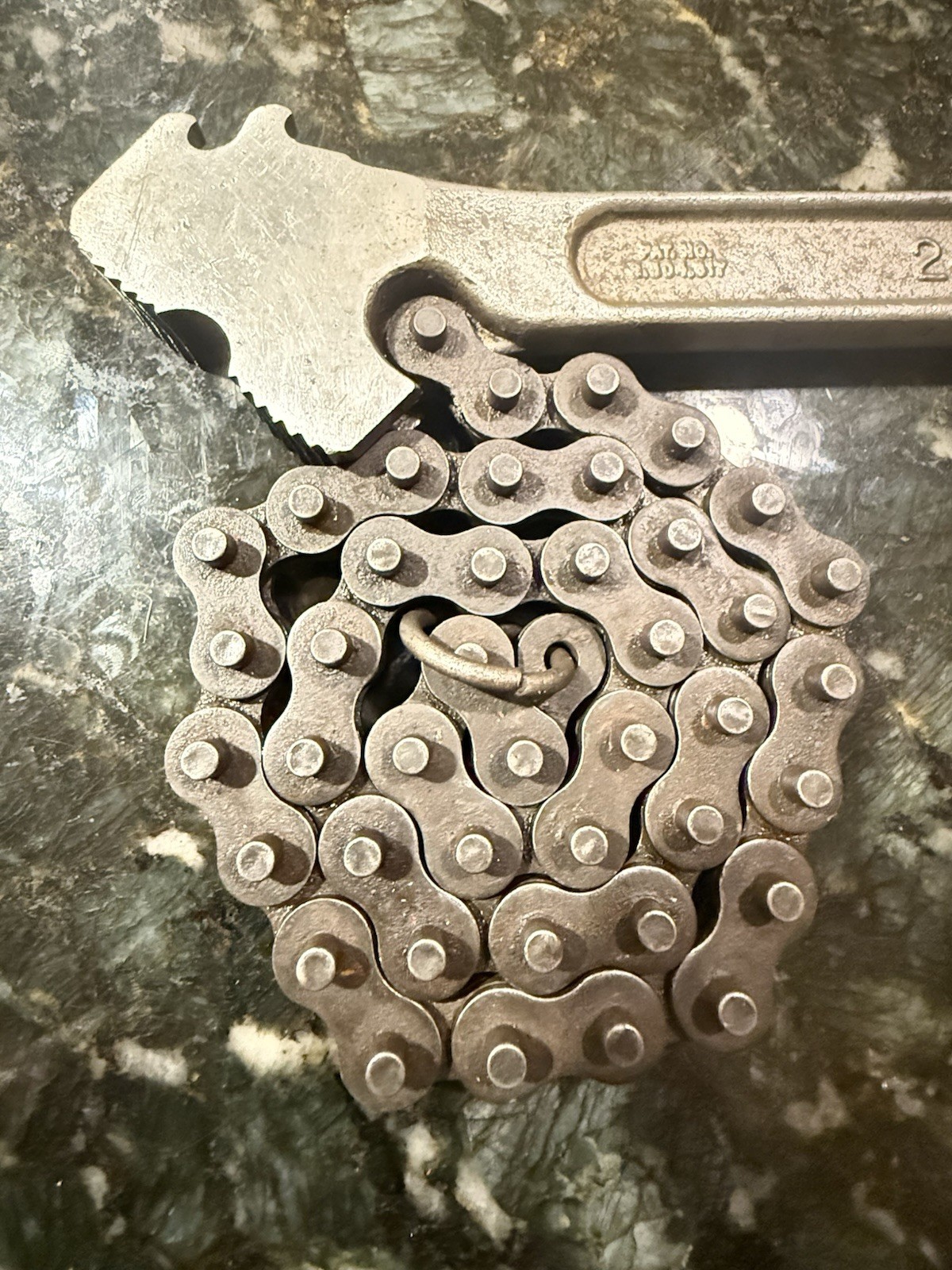 CW24 Diamond Tool & Horse Shoe Co Pipe Chain 24” Wrench USA! Great Working Cond.