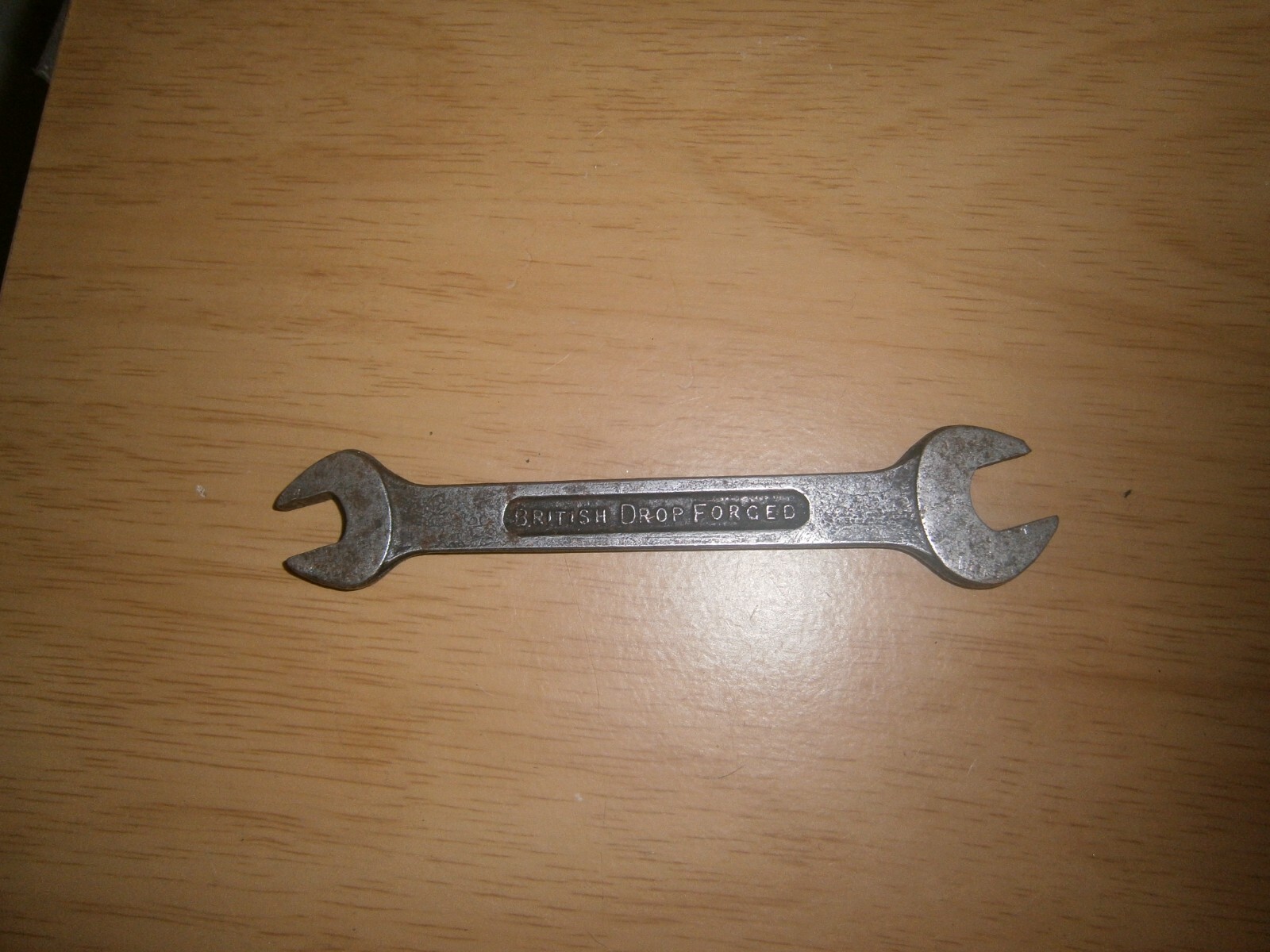 Vintage silver tone spanner. 3/16 & 1/8 ends.(E6c)