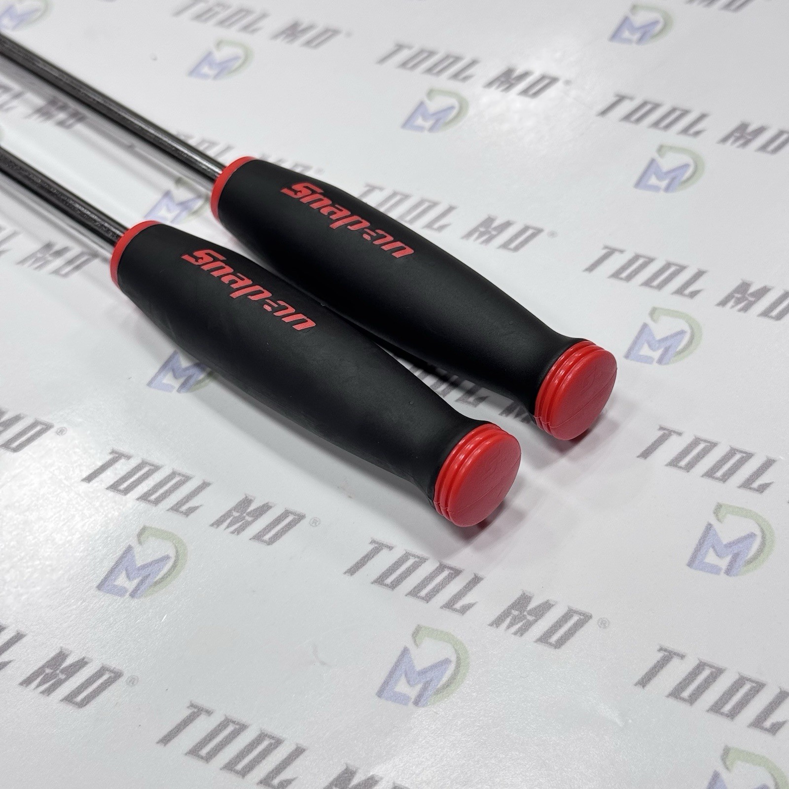 Snap-on Tools NEW 2pc CUSTOM 19″ RED Soft Grip Ratchet Handle Screwdriver Set