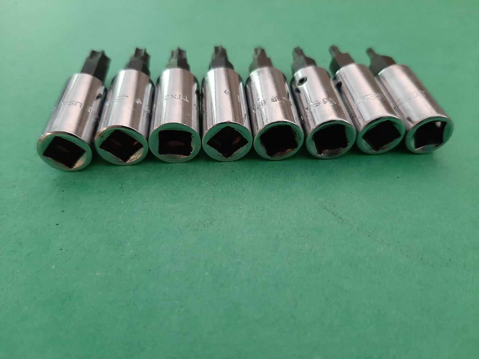 Snap-on USA 8pc 1/4” Drive Torx Bit Driver Socket Set T8 10 15 20 25 27 30 40