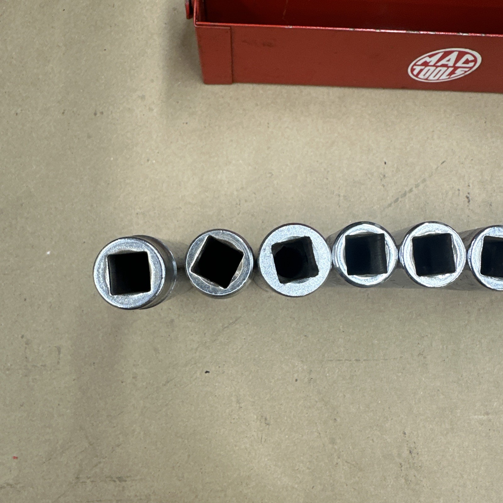 Mac Tools 10-PC. 1/2” Drive Metric Deep Socket Set – 6-PT. 10-19mm USA Made