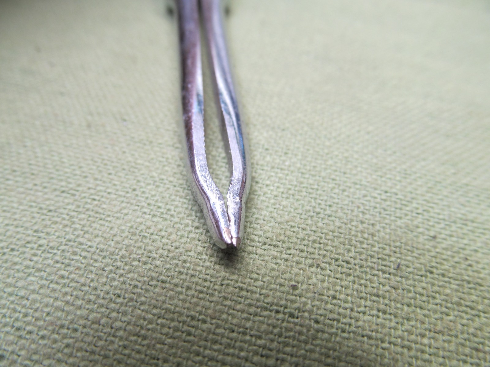 Vtg. Utica 777 Long Reach Needle Nose Pliers – Unique Tip Shape – Must See