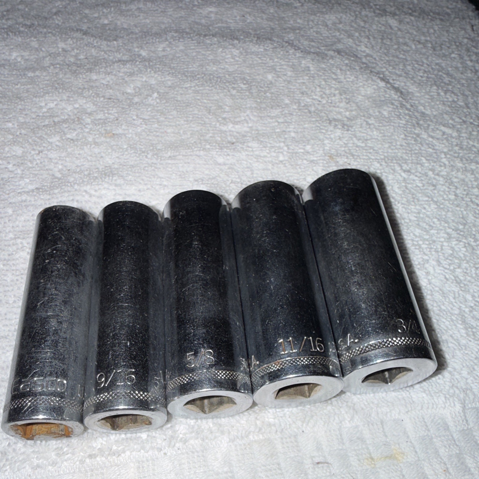 Easco 3/8″ Drive SAE 12pt Sockets – Made In USA – 14 pieces