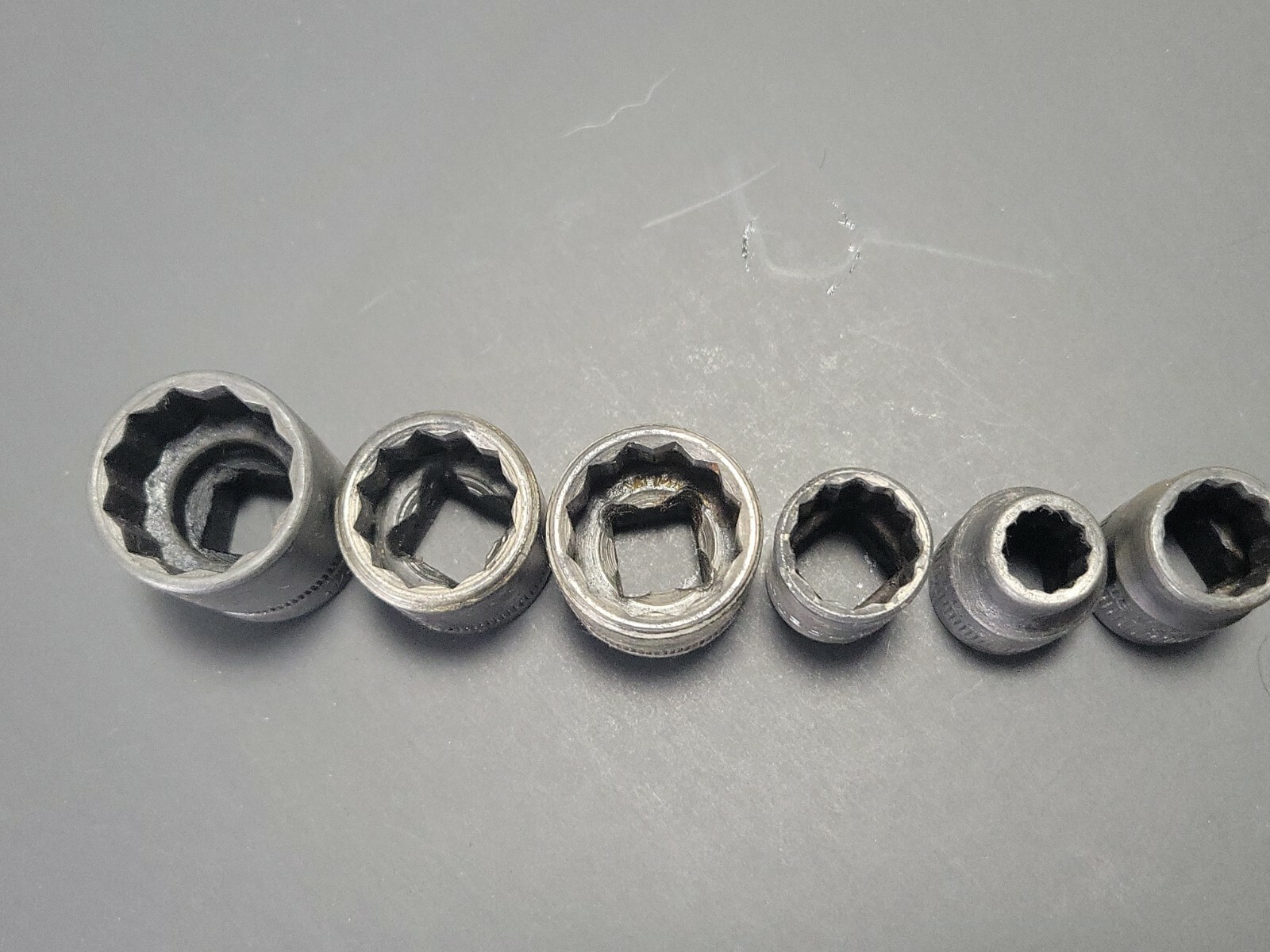 Lot of 6 Sockets 15/16″ 7/16″ 13/16″ 9/16″ 7/8″ 5/8″ SAE 1/2″ Drive 12 Point