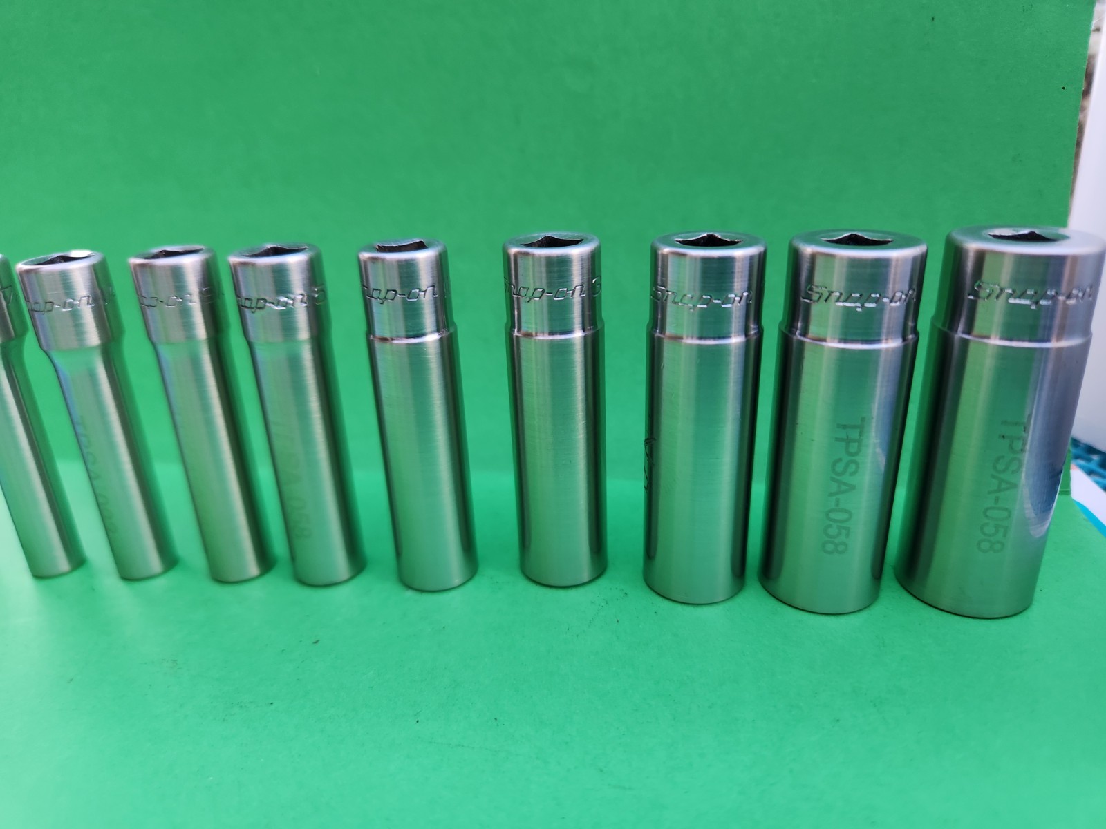 10 Snap-on 110STMDY Deep Socket Set 1/4″ Drive SAE 3/16 – 9/16 STMD6-STMD18 A3