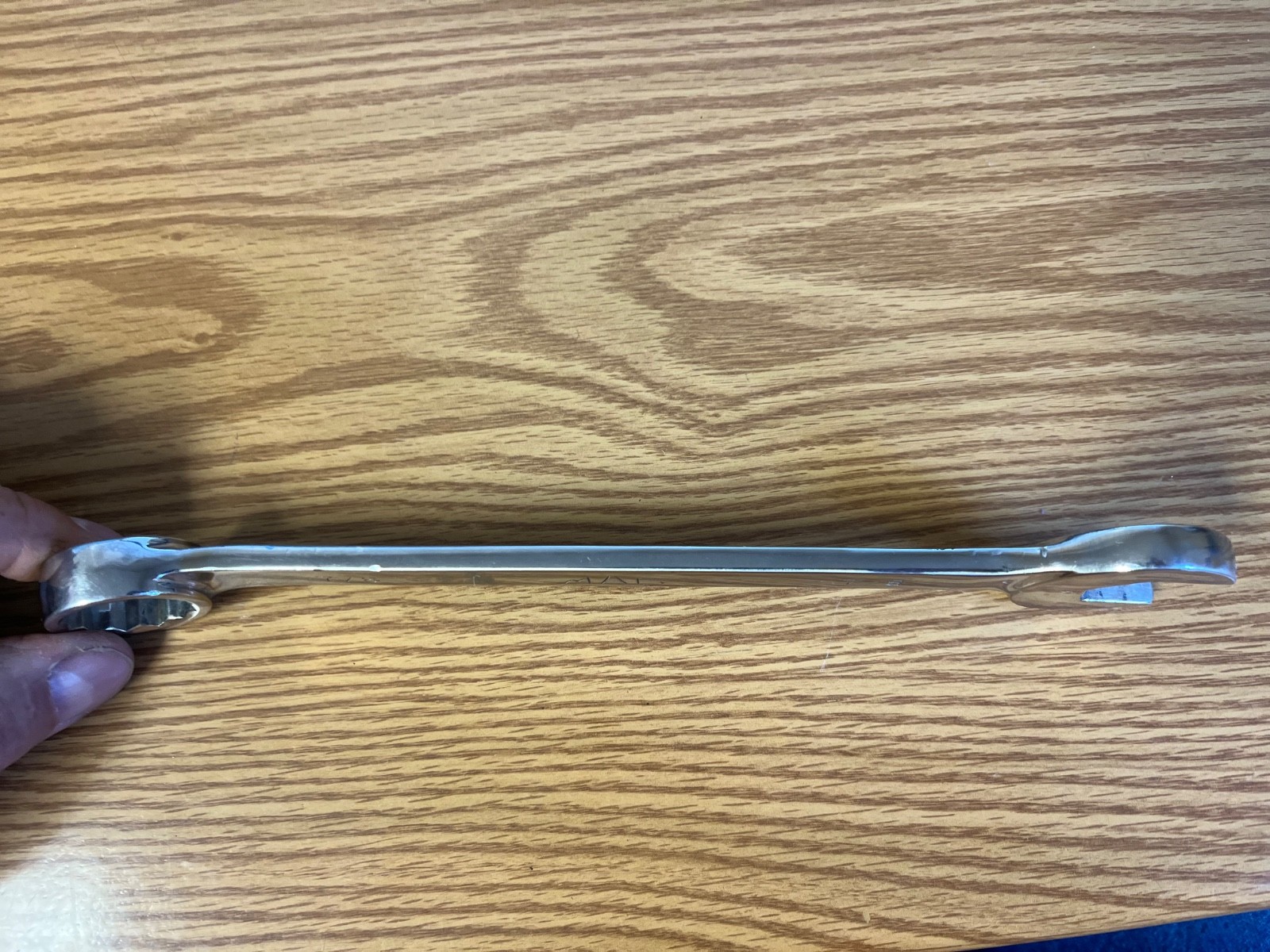 MAC TOOLS – CW28 – 7/8 COMBINATION WRENCH – 9.75″ LONG – LOC#243