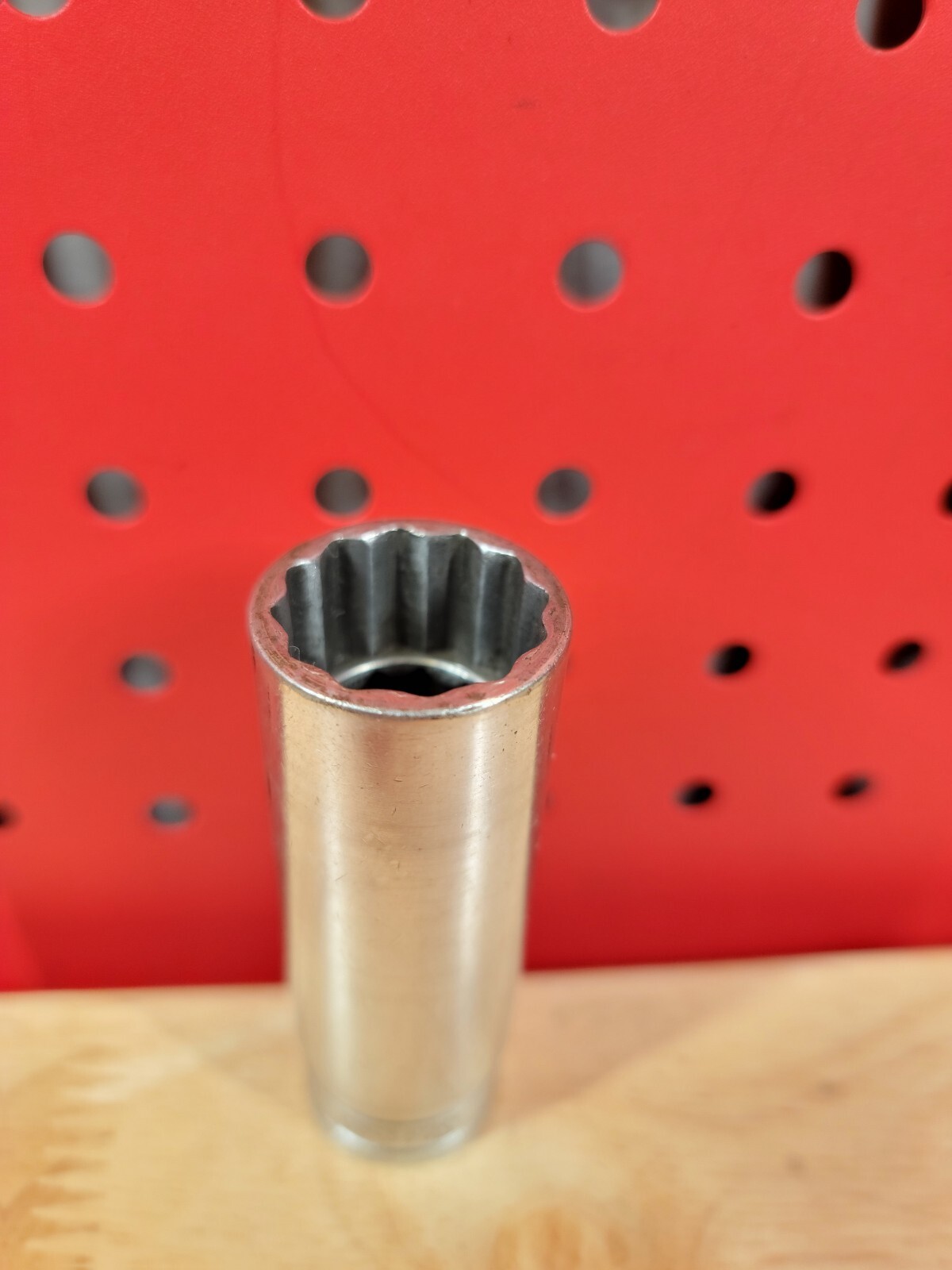 Snap-on Tools S261 13/16″ SAE 1/2″ Drive Deep 12-Point Socket USA