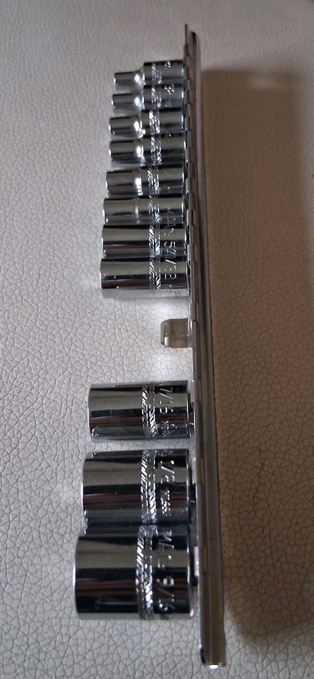 Mac Tools 1/4 Inch Six Point Socket Set 11 Pieces