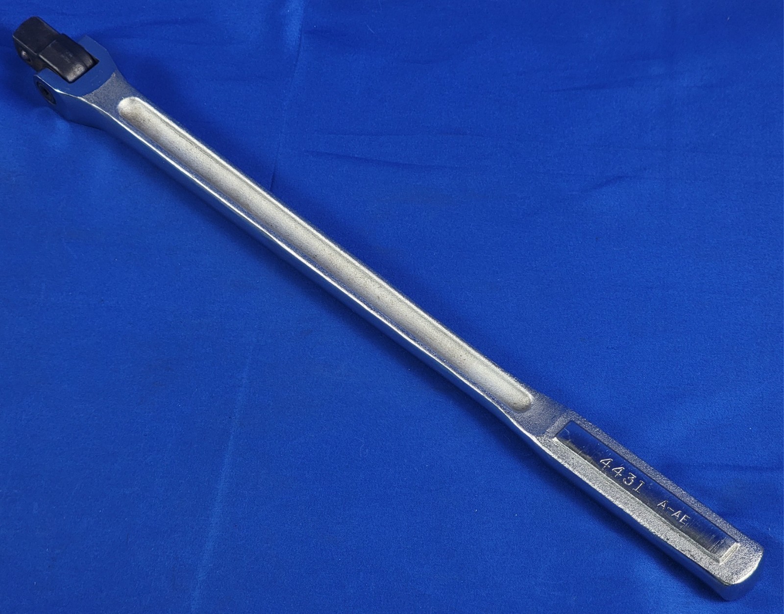 Craftsman 4431 A-AE 3/4″ Drive Flex End Head Breaker Bar – 18.5″ Long