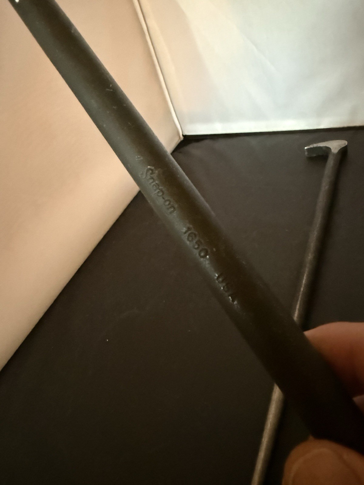 2 Snap On Tools Lady Foot Pry Bar 1650 And 1250