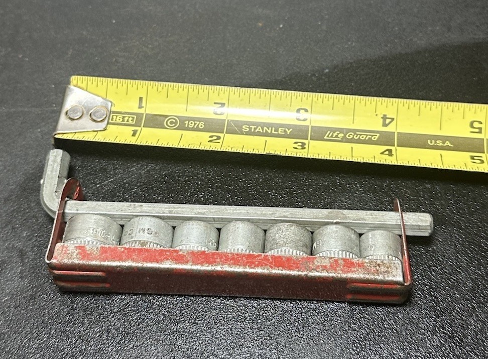 Vintage Miniature Allen GM Co. Socket Set Red See Pictures