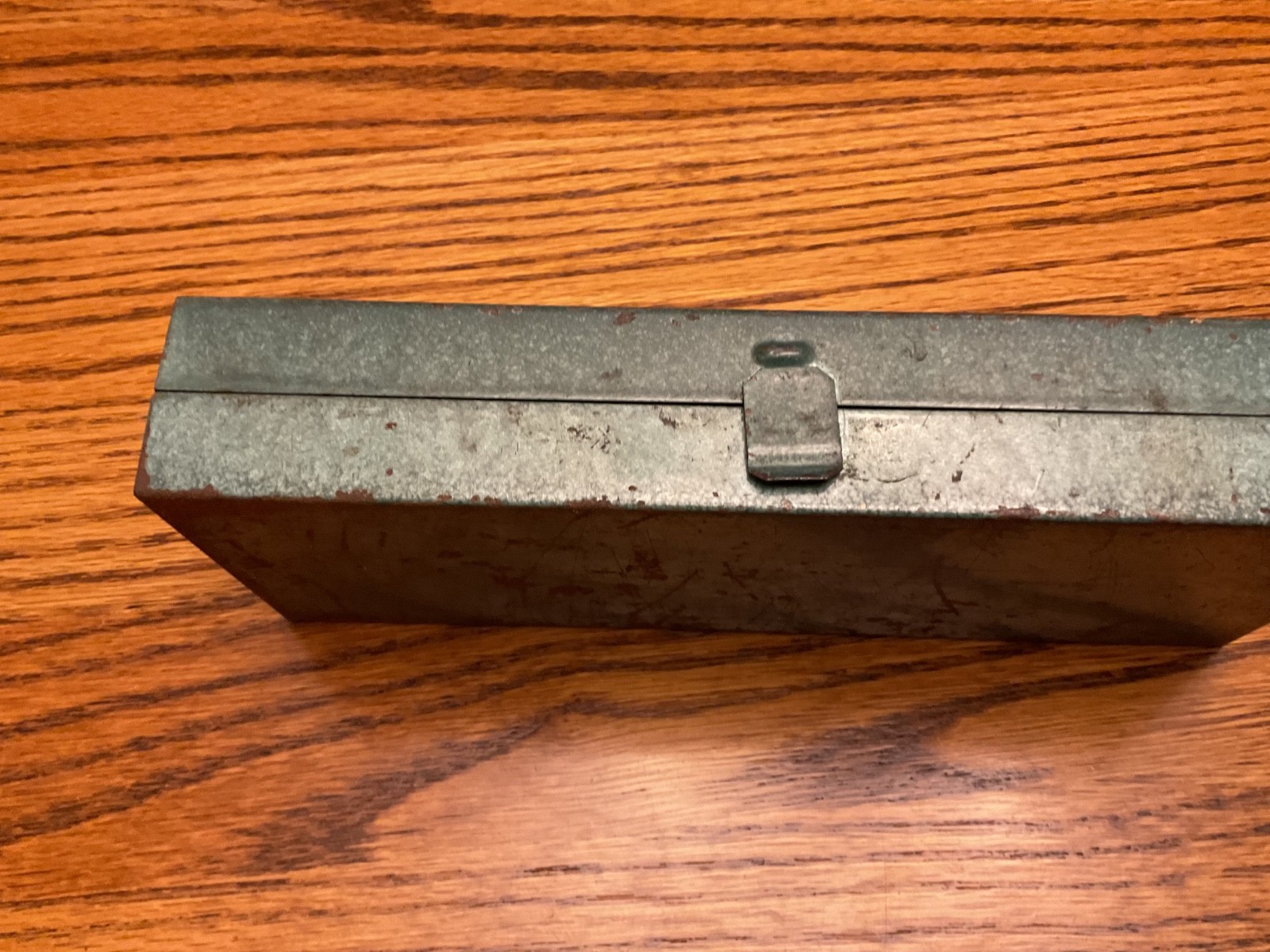 VINTAGE THORSEN USA 13 PIECE 3/8 DRIVE SOCKET SET IN METAL BOX