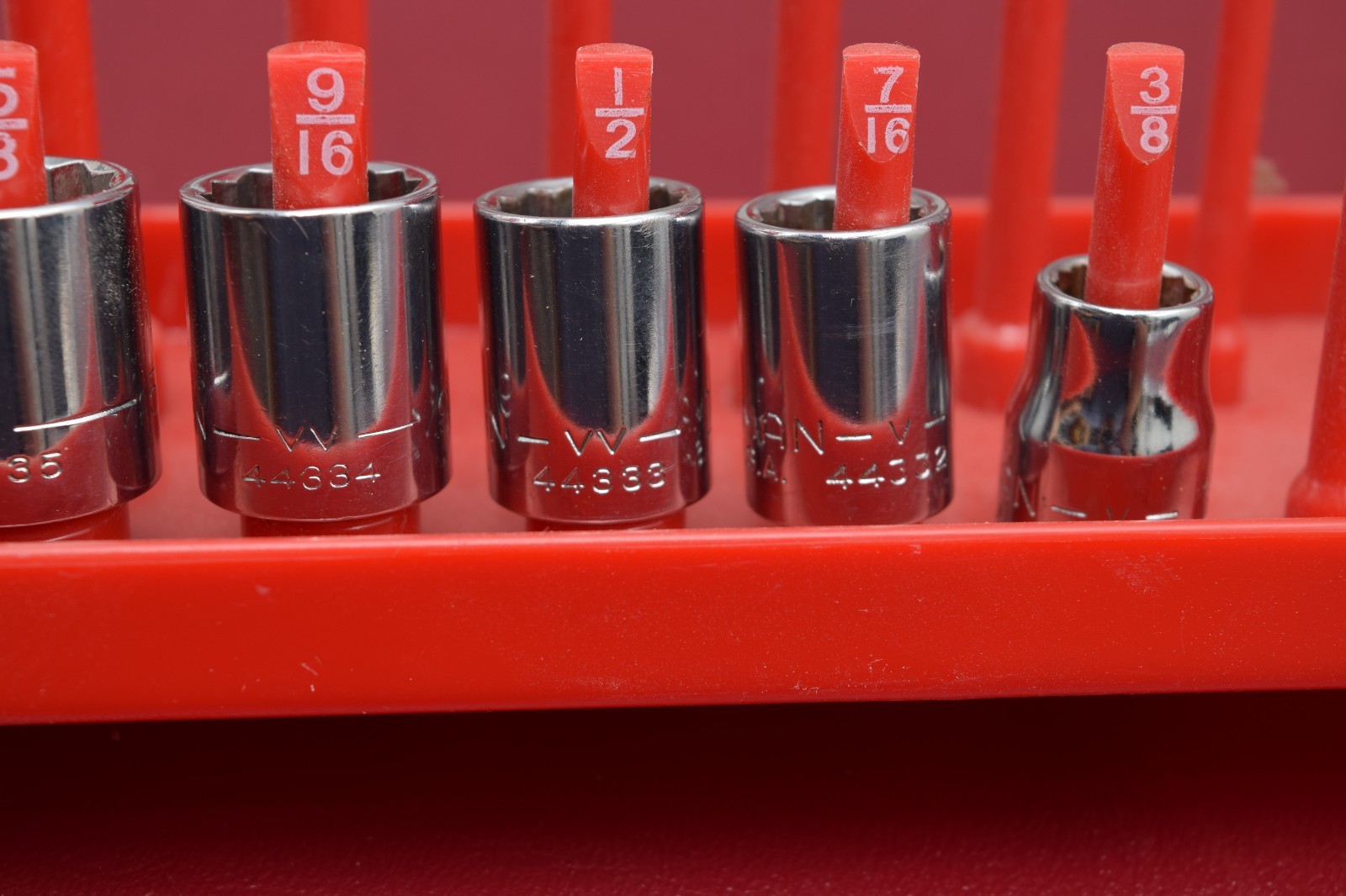 Craftsman USA 7pc 3/8 Dr 12 Pt SAE Socket Set V VV G 44331-44337 5883