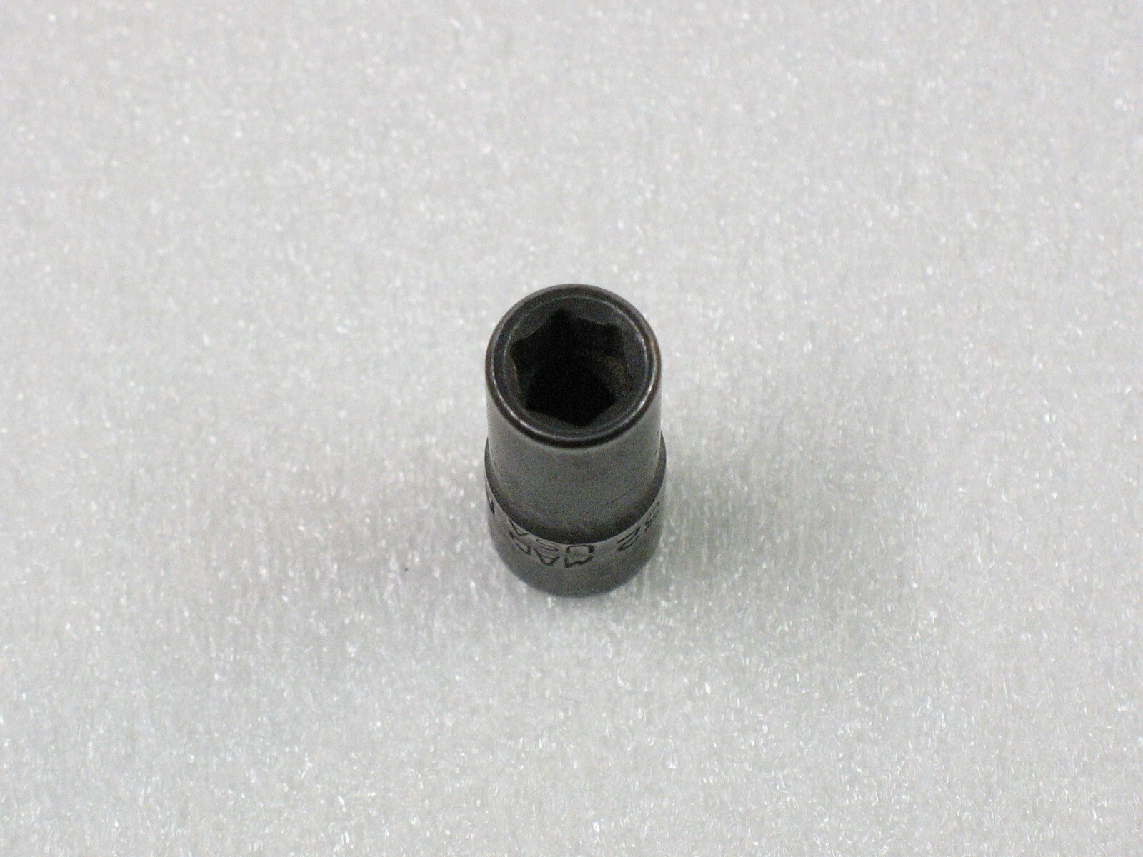Mac Tools 9/32″ 1/4″ Drive Shallow Intermediate Impact 6 Point Socket MIP96R
