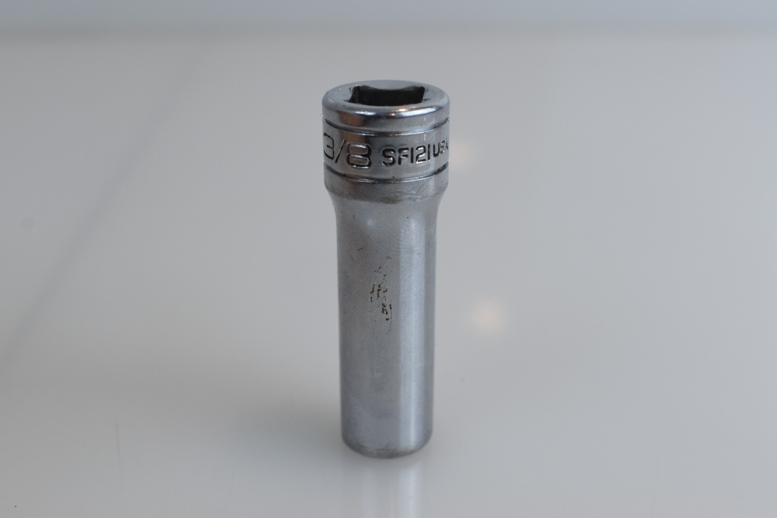 Snap On Tools SF121 3/8″ SAE Flank Drive Deep Socket 3/8″ Drive 12 point USA