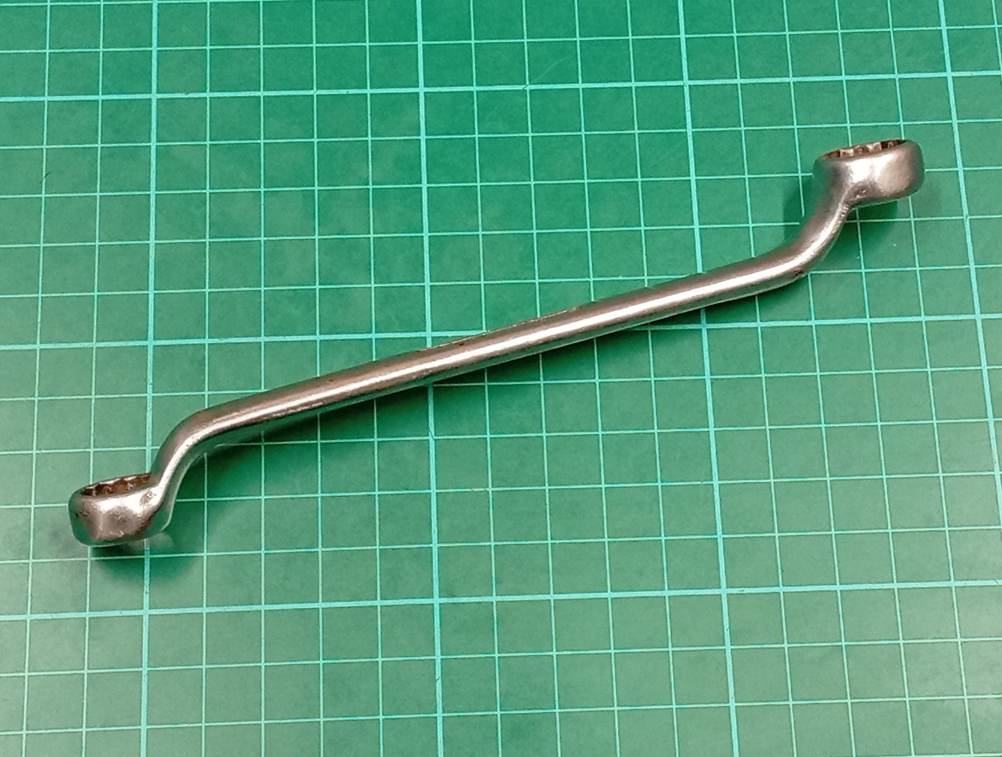 Williams Superslim, 7/16″ x 1/2″ AF Offset Ring Spanner, Made In England