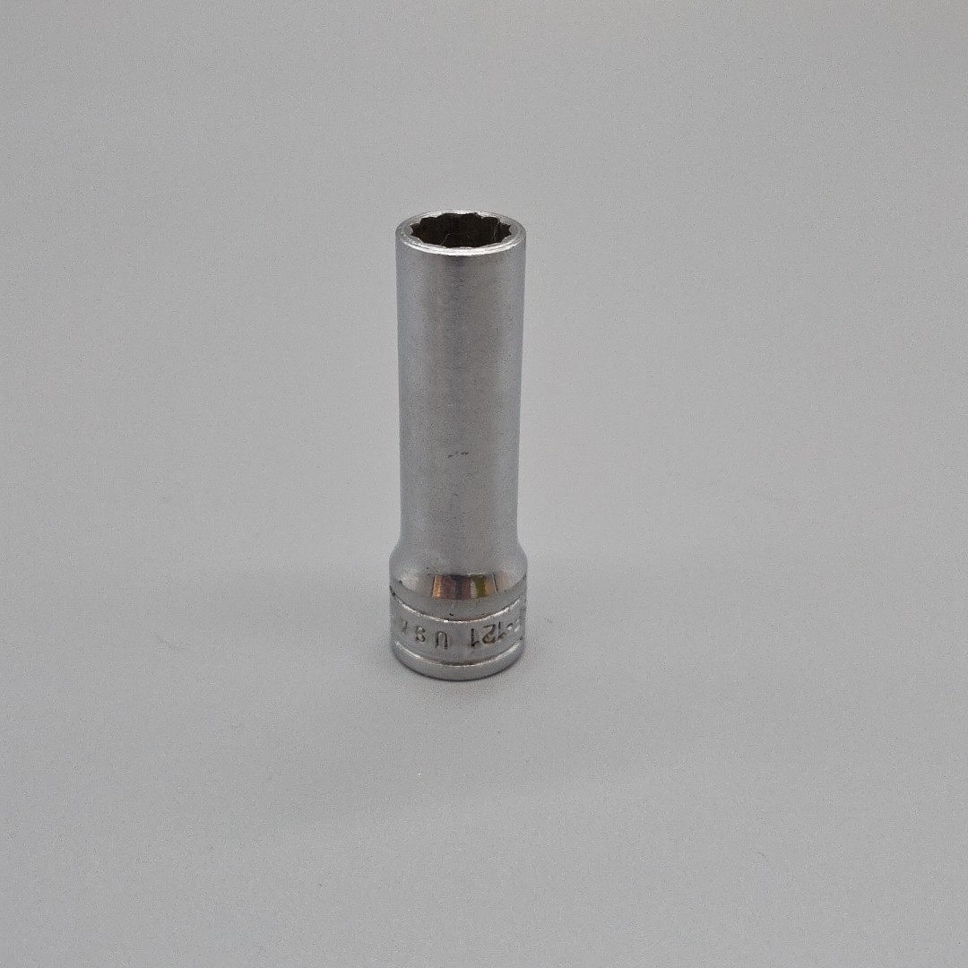Snap-on Tools SF121 – 3/8″ – 3/8″ Dr 12 Pt Chrome Deep Socket USA