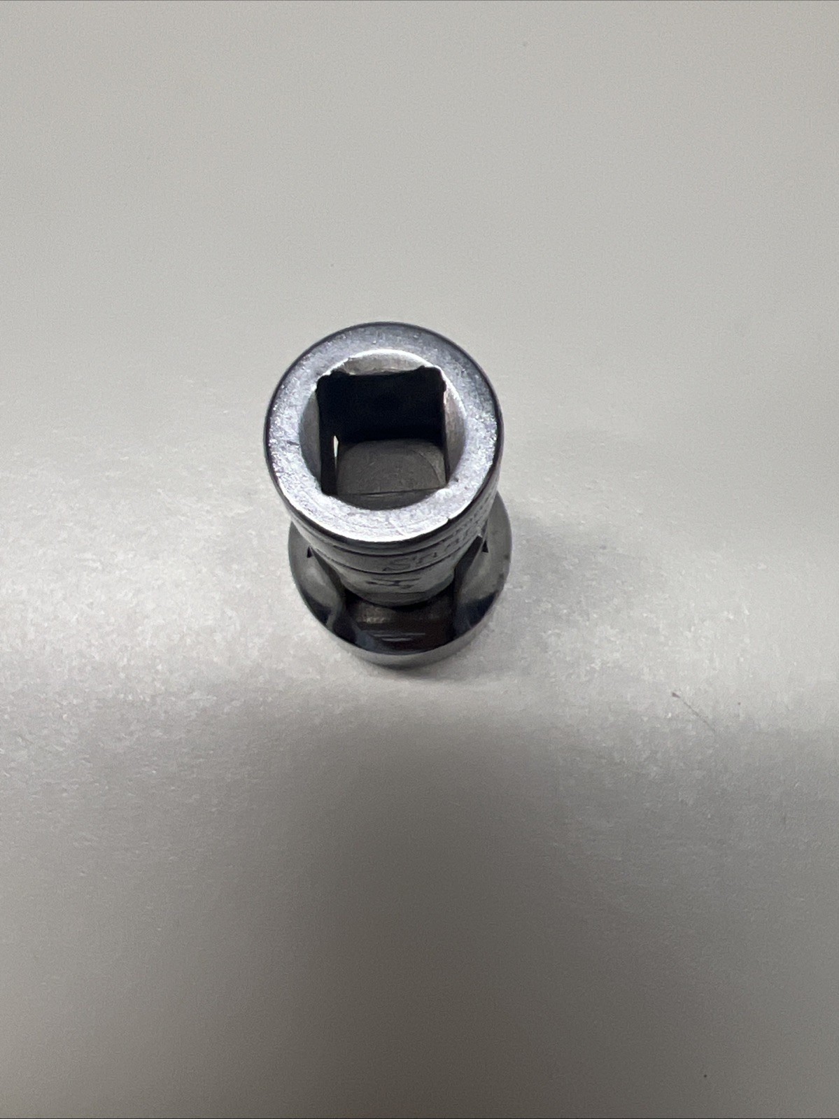 Snap-On FS24 swivel/universal 3/4″ short socket 6 point 3/8″ drive #8A3
