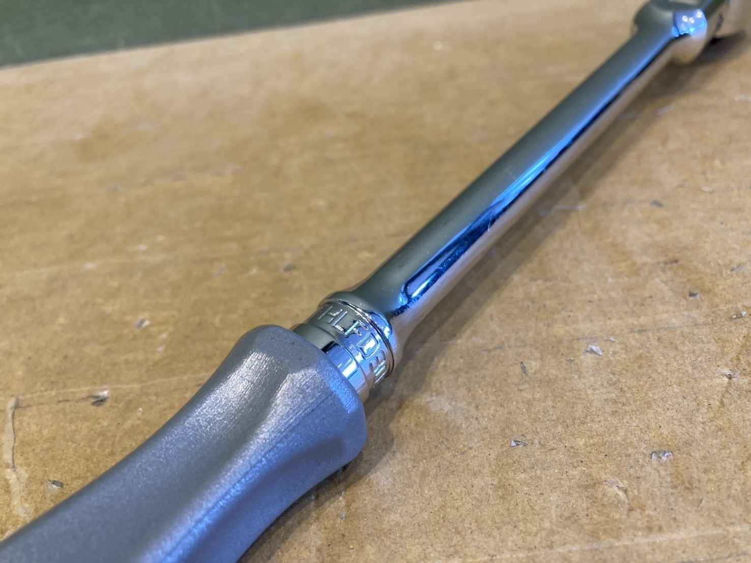 Snap-on 3/8″ Flex Ratchet Handle FHLFD80A hard Grip Dark Titanium