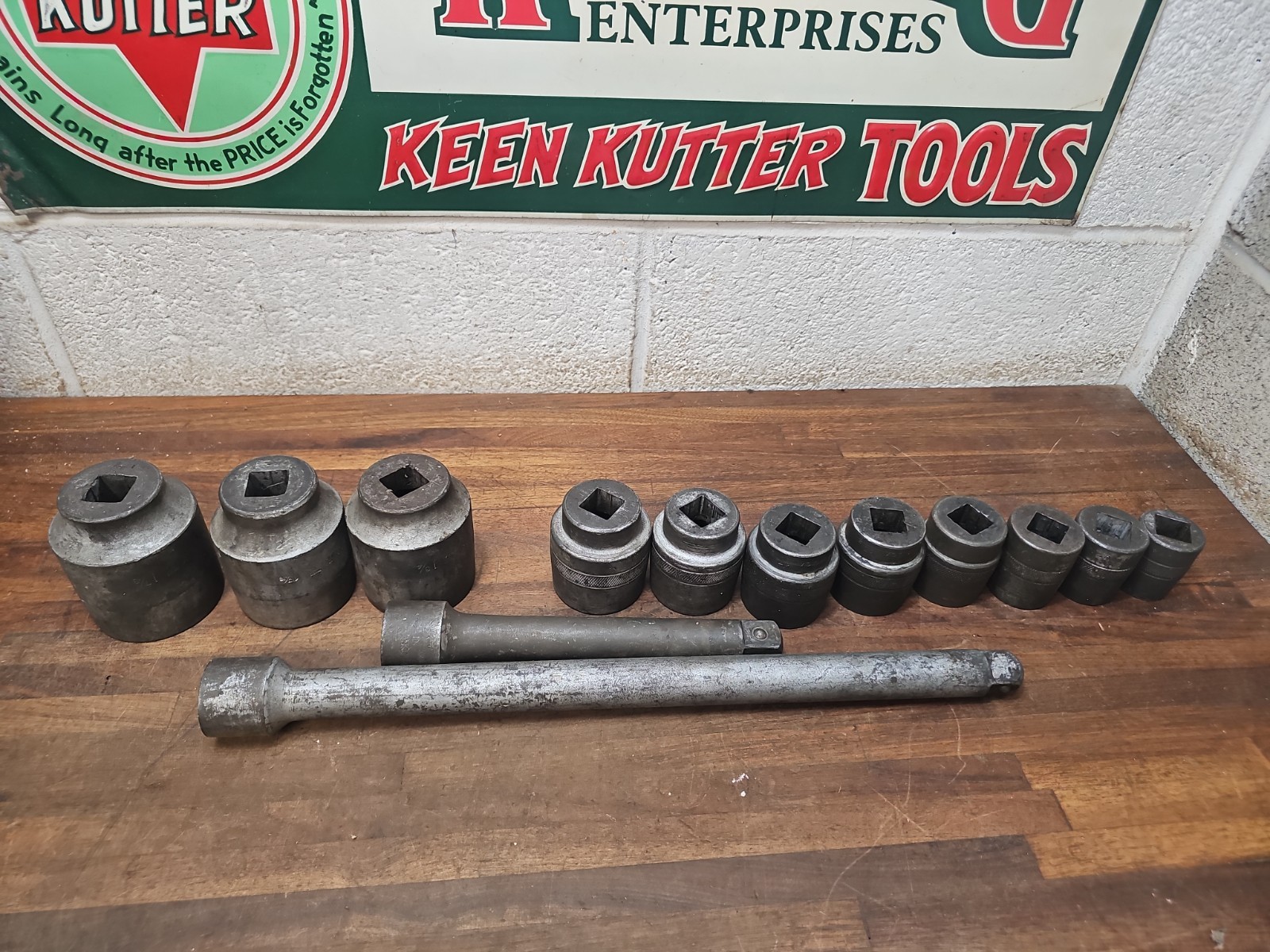 S41- 11 vinage BONNEY 3/4”dr Sockets + 2 extensions
