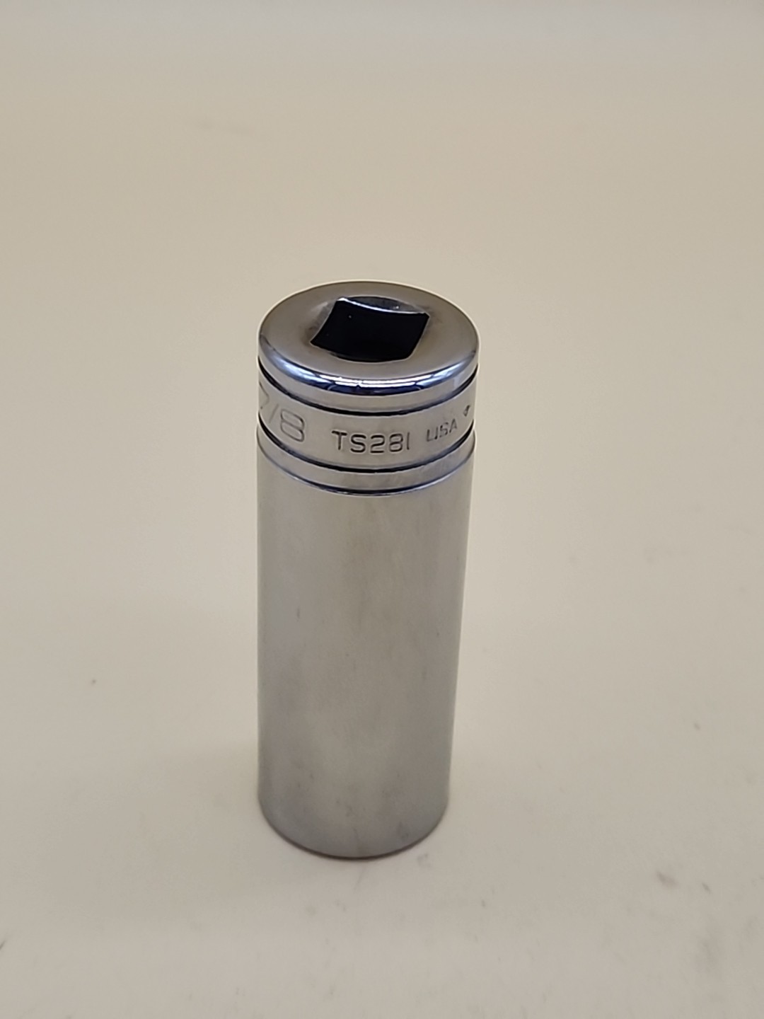 Snap-on Tools New 1/2″ Drive 7/8″ SAE Deep 6 Point Socket TS281 USA