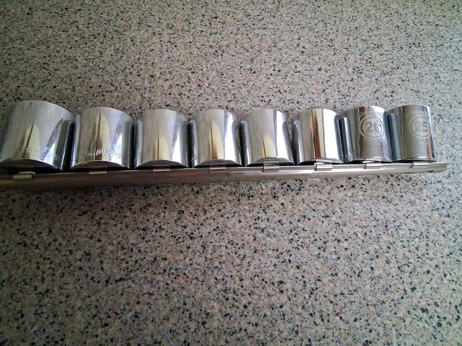 Armstrong 12 Point 1/2 Drive 8 Piece Socket Set 25mm to 36mm