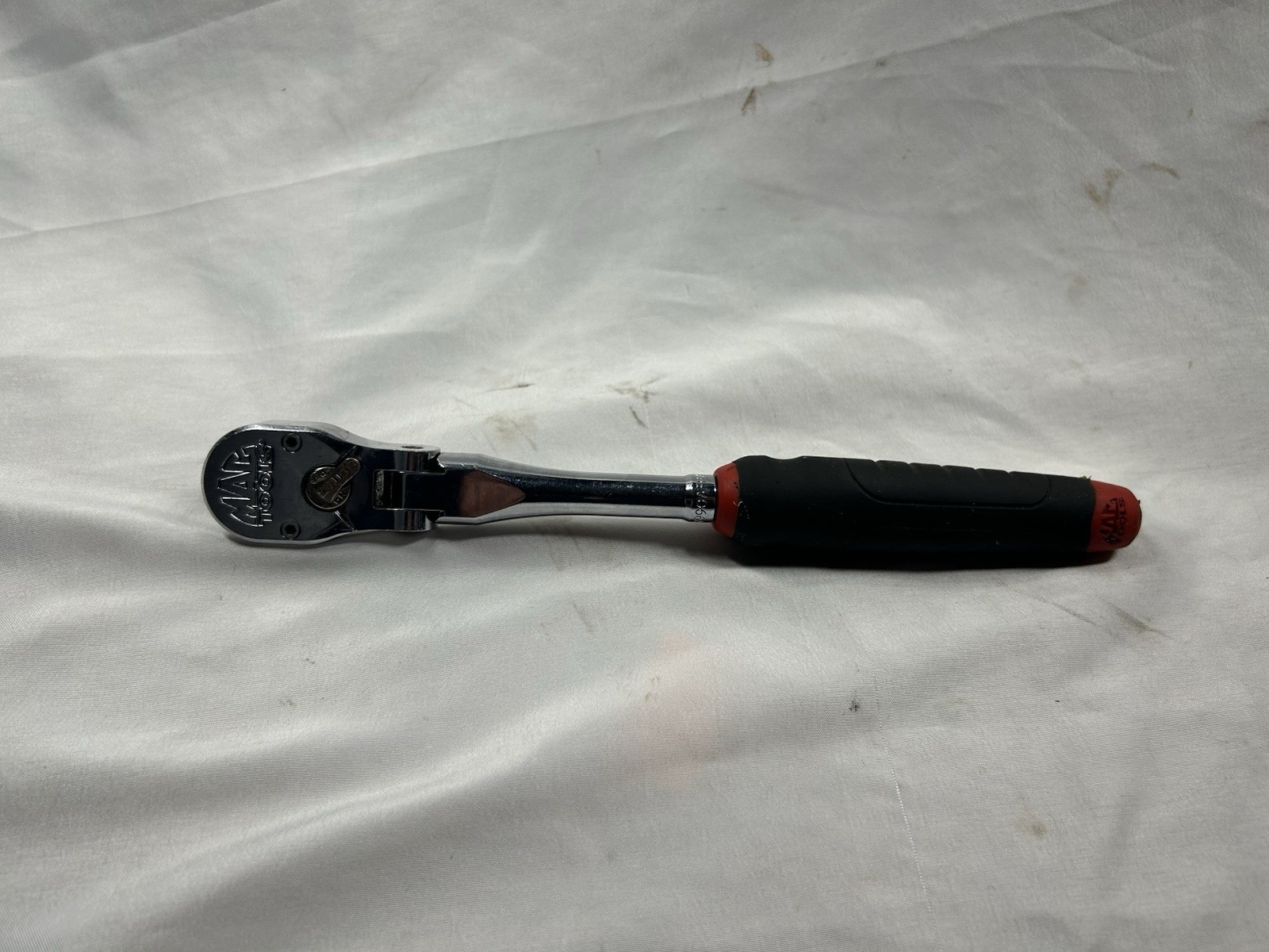 Mac Tools XR990AFPA , 3/8″ Drive Axis Comfort-Handle Flex-Head Ratchet 9″ Long