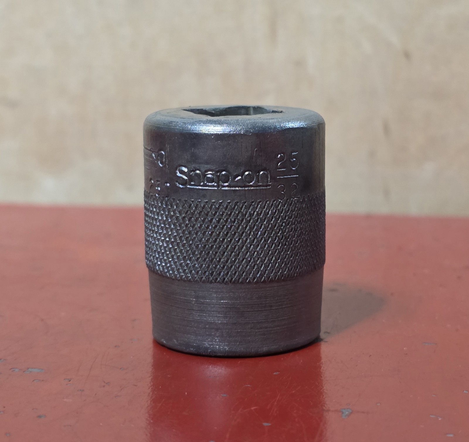 Snap-on Early SAE 1/2″ Drive 25/32″ Knurled Socket 6 Point No. 250