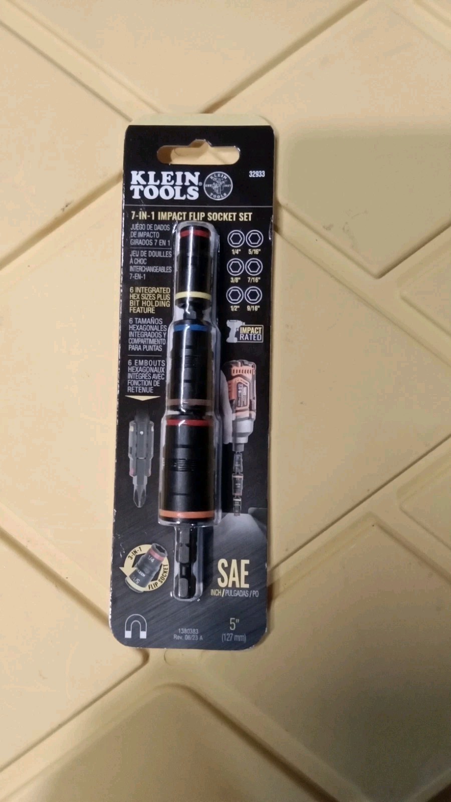NEW KLEIN TOOLS 32933 7- IN- 1 IMPACT FLIP SOCKET SET