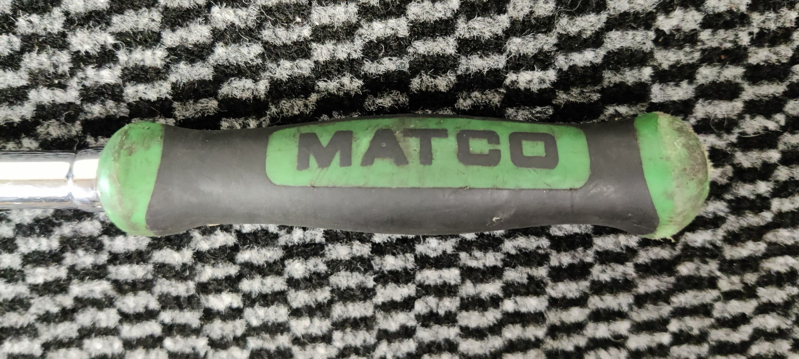 (150954) Matco 3/8 Locking Flex Head Ratchet BFR158LFG Green 15 1/2″ *Pre Owned*