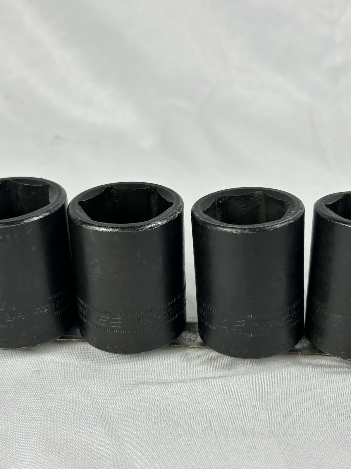 Snap-On 18mm-32mm 1/2″ Drive 6 Pt Metric Shallow Impact Socket-9pc IMM180-IMM320