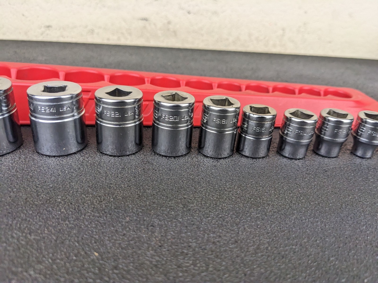 #bp369 Snap-On Tools 211FSY 11pc 3/8″ Drive 6-Point SAE Drive Shallow Socket Set