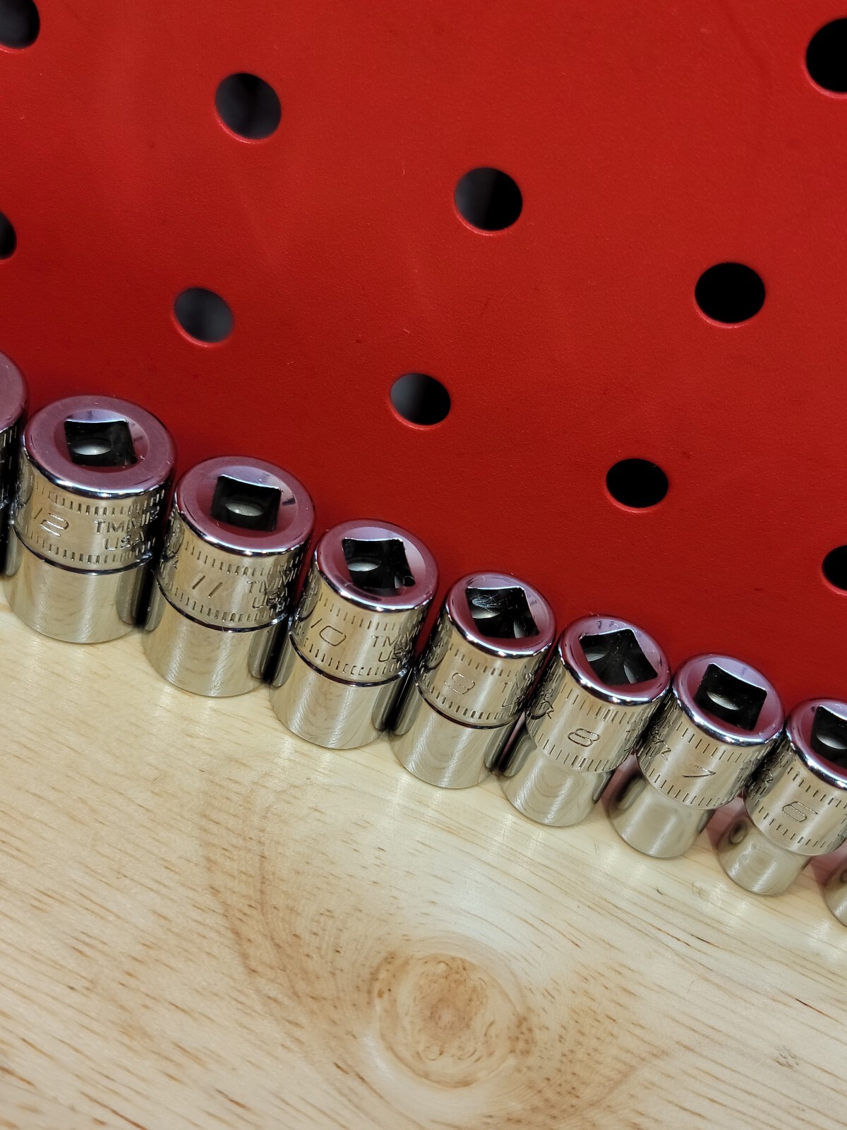 Snap-on Tools 112TMMY 5mm-15mm NICE 12-Piece 1/4″ Drive 6-Pt Shallow Socket Set