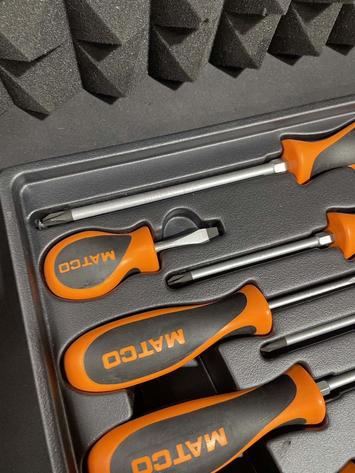 Matco SSO8C 8-Piece Screwdriver Set Orange Black w/ Tray