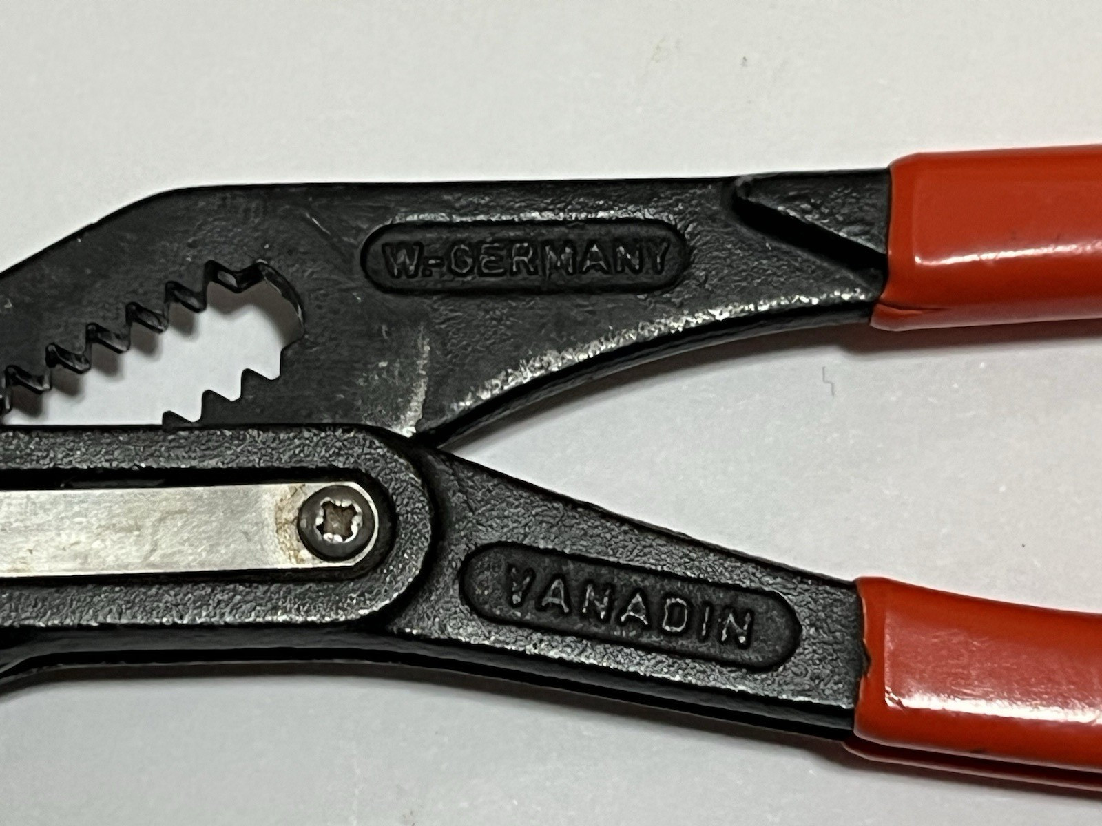 Knipex 10″ Cobra Pliers Wrench 87 01 250 Water Pump Pliers Made in W Germany