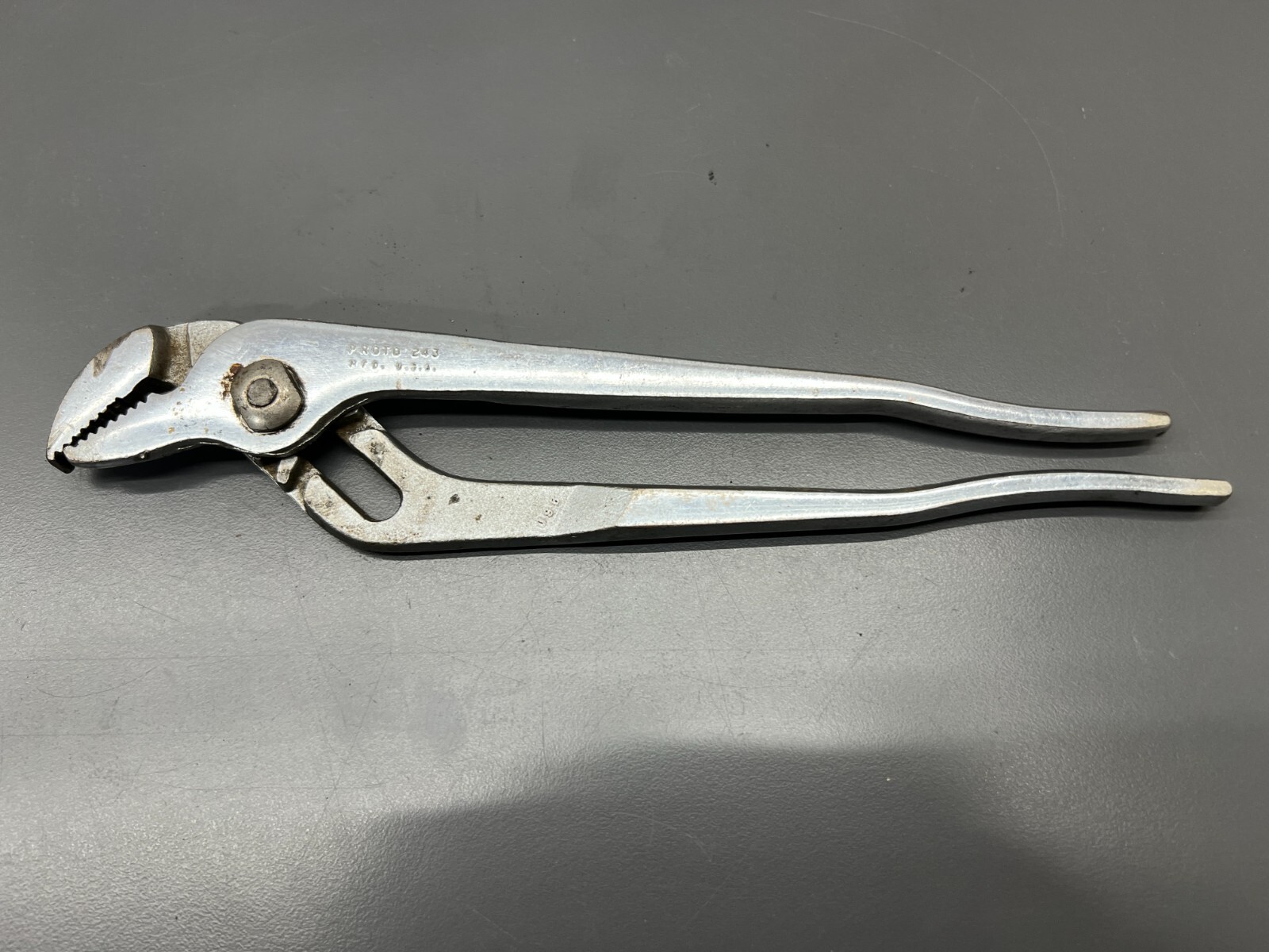 (b) PROTO TOOLS 243 CHANNELLOCK TONGUE & GROOVE PUMP PLIERS 10″ – USA!