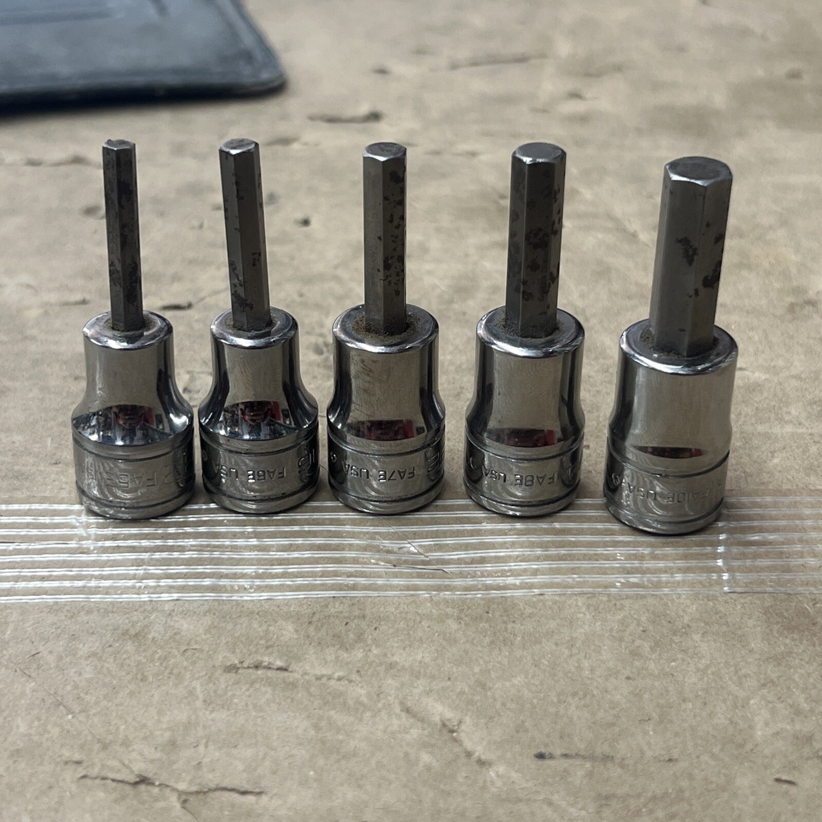 Snap-on 5 pc 3/8″ Drive SAE 5/32″ – 5/16″ Standard Hex Bit Socket Set (208EFAY)