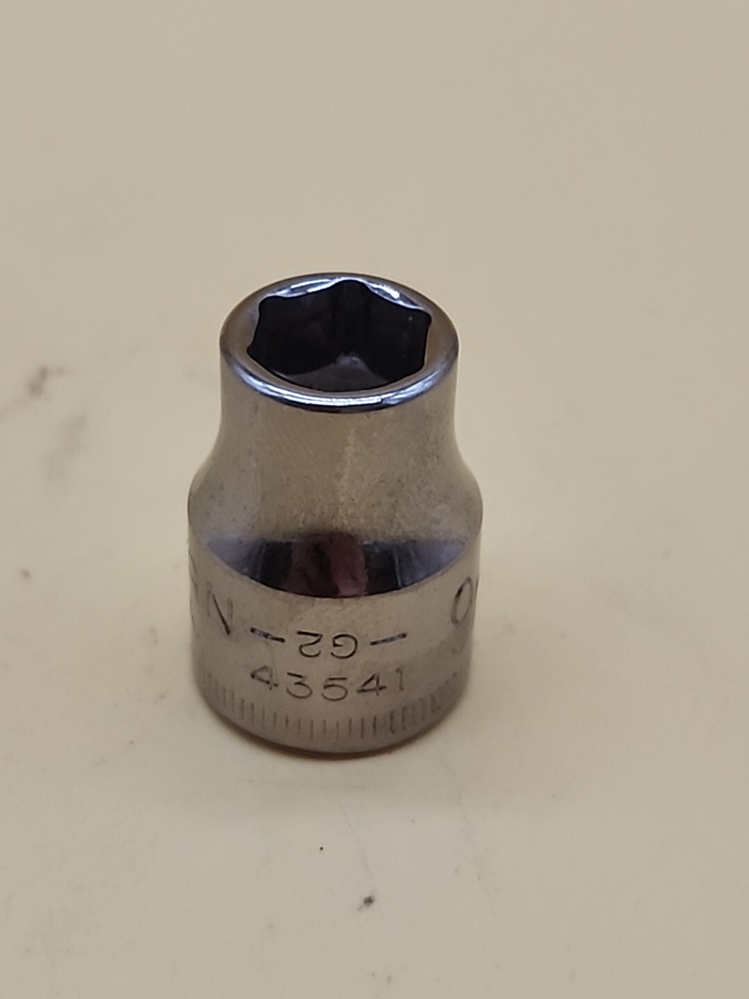 Craftsman Tools – 3/8″ Drive 6 Point 9mm Shallow Socket – G2 43541 USA